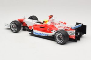 Panasonic Toyota Racing TF106 #12 R. Schumacher Presentation 2006 Minichamps 1:18 AM59553G Metall – Bild 5 von 6
