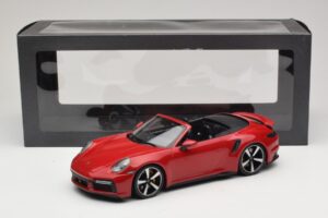 Porsche 911 992 Turbo S Cabriolet Dunkelrot Minichamps 1:18 PORSCHE007 Metall – Bild 6 von 6