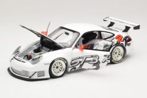 Porsche 911 996 GT3 RSR Weiss 2005 Minichamps 1:18 WAP02160215 Metall – Bild 2 von 8