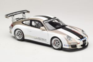 Porsche 911 997 GT3 Cup Weiss Mit Streifen 2008 Minichamps 1:18 WAP0210130C Metall – Bild 6 von 8