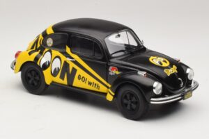 Volkswagen Beetle 1303 Go with Moon Solido 1:18 S1800519 Metall – Bild 6 von 8