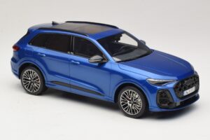 Audi SQ5 FY TFSI Ultra Blau Otto 1:18 OT1281 Resin – Bild 4 von 6