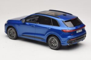 Audi SQ5 FY TFSI Ultra Blau Otto 1:18 OT1281 Resin – Bild 5 von 6