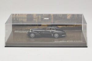 Alfa Romeo 8C 2900B Lungo Schwarz Minichamps 1:43 436120421 Metall – Bild 5 von 5