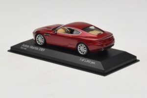 Aston Martin DB9 Rot Metallic Minichamps 1:43 400137340 Metall – Bild 3 von 4
