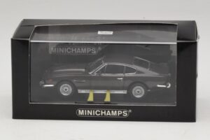 Aston Martin DBS On Her Majesty's Secret Service Mit Skiern Minichamps 1:43 436137600-P1 Metall – Bild 4 von 4