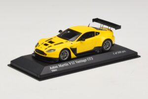 Aston Martin V12 Vantage GT3 Gelb Minichamps 1:43 437121391 Metall – Bild 2 von 4