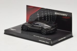 Aston Martin V12 Zagato Scintilla Silver Minichamps 1:43 437137221 Metall – Bild 3 von 5
