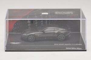 Aston Martin V12 Zagato Scintilla Silver Minichamps 1:43 437137221 Metall – Bild 4 von 5
