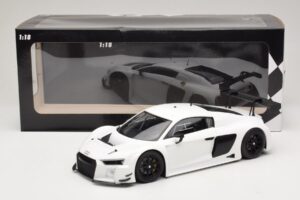 Audi R8 LMS Ultra Weiss 2015 Minichamps 1:18 153151100 Metall – Bild 6 von 6