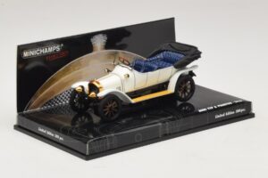 Audi Typ A Phaeton Weiss Blau Minichamps 1:43 437019032 Metall – Bild 2 von 5
