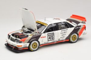 Audi V8 Quattro DTM #45 F. Biela Team AZR 1991 Minichamps 1:18 100911045 Metall – Bild 2 von 8