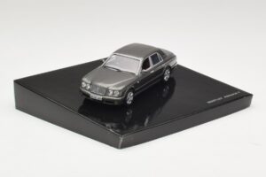 Bentley Arnage T Cypress Grey Minichamps 1:43 BL386 Metall – Bild 2 von 4