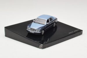 Bentley Arnage R Fountain Meteor Minichamps 1:43 BL385 Metall – Bild 2 von 4