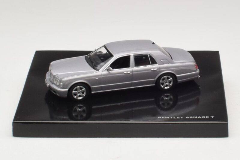 Bentley Arnage T Silver Tempest Minichamps 1:43 Bentley Arnage T Silver Tempest Minichamps 1:43 BL326 Metall