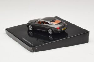 Bentley Continental GT Cypress Green Minichamps 1:43 BL312 Metall – Bild 3 von 4