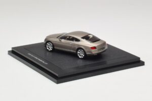 Bentley Continental GT Light Bronze Metallic Minichamps 1:43 BL834 Metall – Bild 2 von 4