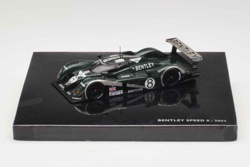 Bentley Speed 8 LMP900 #8 J. Herbert / D. Brabham / M. Blundell 24 Hours of Le Mans 2003 Minichamps 1:43 Bentley Speed 8 LMP900 #8 J. Herbert / D. Brabham / M. Blundell 24 Hours of Le Mans 2003 Minichamps 1:43 BL364 Metall