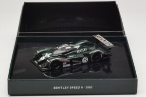 Bentley Speed 8 LMP900 #8 J. Herbert / D. Brabham / M. Blundell 24 Hours of Le Mans 2003 Minichamps 1:43 BL364 Metall – Bild 4 von 4