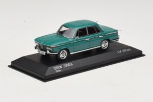 BMW 2000A Grün Minichamps 1:43 437023001 Metall – Bild 2 von 4