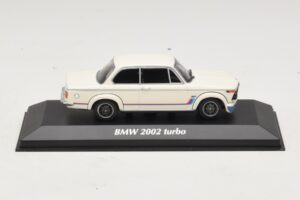 BMW 2002 Turbo Weiss Maxichamps 1:43 940022201 Metall