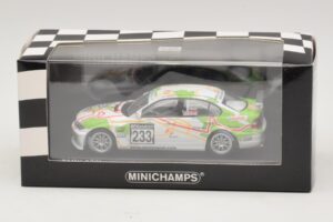 BMW 320i E46 #233 A. Priaulx / J. Muller Schubert Motorsport VLN Nurburgring 2005 Minichamps 1:43 400052433 Metall – Bild 4 von 4