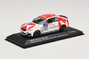 BMW M235i Bong Motorsport #307 Nett / Akata 24 Hours of Nurburgring 2015 Minichamps 1:43 437152507 Metall – Bild 2 von 4
