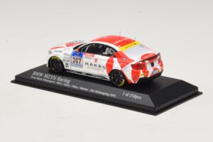 BMW M235i Bong Motorsport #307 Nett / Akata 24 Hours of Nurburgring 2015 Minichamps 1:43 437152507 Metall – Bild 3 von 4
