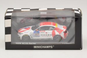 BMW M235i Bong Motorsport #307 Nett / Akata 24 Hours of Nurburgring 2015 Minichamps 1:43 437152507 Metall – Bild 4 von 4