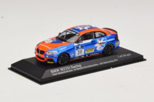 BMW M235i Team Medienkraftwerk #311 Di Martino / Olivo 24 Hours of Nurburgring 2014 Minichamps 1:43 437142411 Metall – Bild 2 von 4