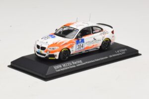 BMW M235i Team Rent2drive #304 Ackermann / Wishkirchen 24 Hours of Nurburgring 2015 Minichamps 1:43 437152504 Metall – Bild 2 von 4