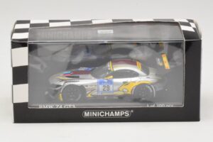 BMW Z4 GT3 VDS Racing #29 B. Leinders / M. Palttala 24 Hours of Nurburgring 2012 Minichamps 1:43 437122929 Metall – Bild 4 von 4
