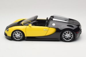 Bugatti Veyron Grand Sport Black Lemon Minichamps 1:18 100110831 Metall – Bild 4 von 8