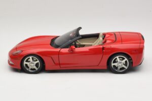 Chevrolet Corvette C6 Cabriolet Rot AUTOart 1:18 71221 Metall – Bild 4 von 8