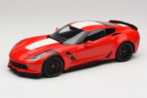 Chevrolet Corvette C7 Grand Sport Rot mit Weissen Streifen AUTOart 1:18 71274 Komposit