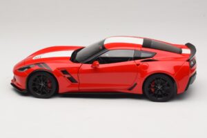 Chevrolet Corvette C7 Grand Sport Rot mit Weissen Streifen AUTOart 1:18 71274 Komposit – Bild 4 von 8