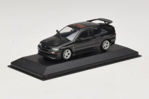 Ford Escort RS Cosworth Schwarz Metallic Minichamps 1:43 430082106 Metall – Bild 2 von 4