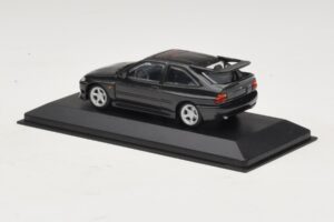Ford Escort RS Cosworth Schwarz Metallic Minichamps 1:43 430082106 Metall – Bild 3 von 4