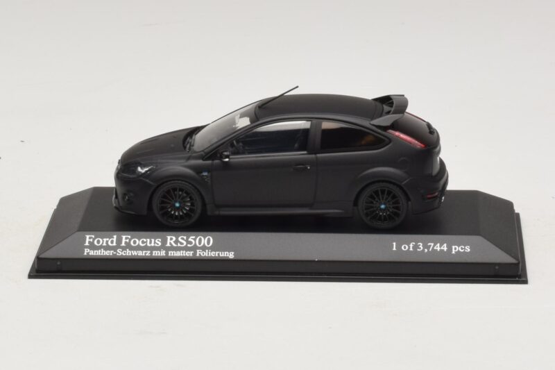 Ford Focus RS500 Mk2 Matte Black Minichamps 1:43 Ford Focus RS500 Mk2 Matte Black Minichamps 1:43 400088104 Metall
