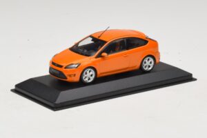 Ford Focus ST Mk2 Electric Orange Ersatzverpackung Minichamps 1:43 400087302-R1 Metall – Bild 2 von 4