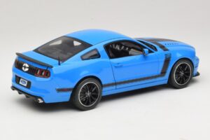 Ford Mustang Boss 302 S197 Blau Shelby Collectibles 1:18 25414S Metall – Bild 3 von 8