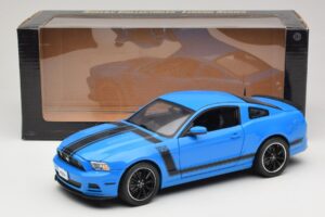 Ford Mustang Boss 302 S197 Blau Shelby Collectibles 1:18 25414S Metall – Bild 8 von 8