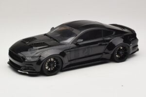 Ford Mustang GT Toshi Schwarz GT Spirit 1:18 GT061 Resin