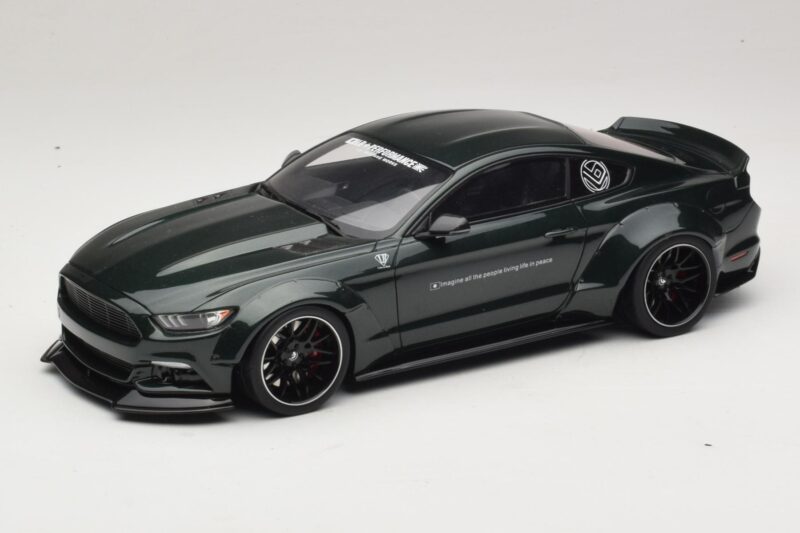 Ford Mustang Liberty Walk Grün GT Spirit 1:18 GT838 Resin