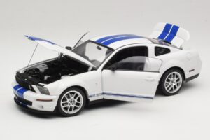 Ford Shelby Cobra GT500 Concept Weiss mit Blauem Streifen AUTOart 1:18 73052 Metall – Bild 2 von 8