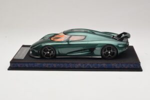 Koenigsegg Regera Grün Getöntes Carbon FrontiArt 1:18 AS010-110 Resin – Bild 3 von 7