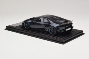 Lamborghini Huracan Liberty Walk Chameleon Blue GS Model 1:18 REMC045 Resin – Bild 5 von 7