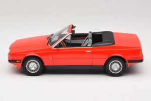 Maserati Biturbo Spyder Rot Minichamps 1:18 107123530 Resin – Bild 3 von 6