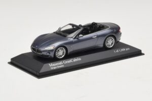 Maserati GranCabrio Grau Metallic Minichamps 1:43 400123931 Metall – Bild 2 von 4