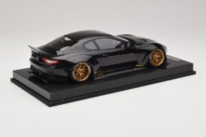 Maserati GranTurismo Liberty Walk Schwarz mit Goldenen Felgen AB Models 1:18 MAS-LB08-C Resin – Bild 2 von 7